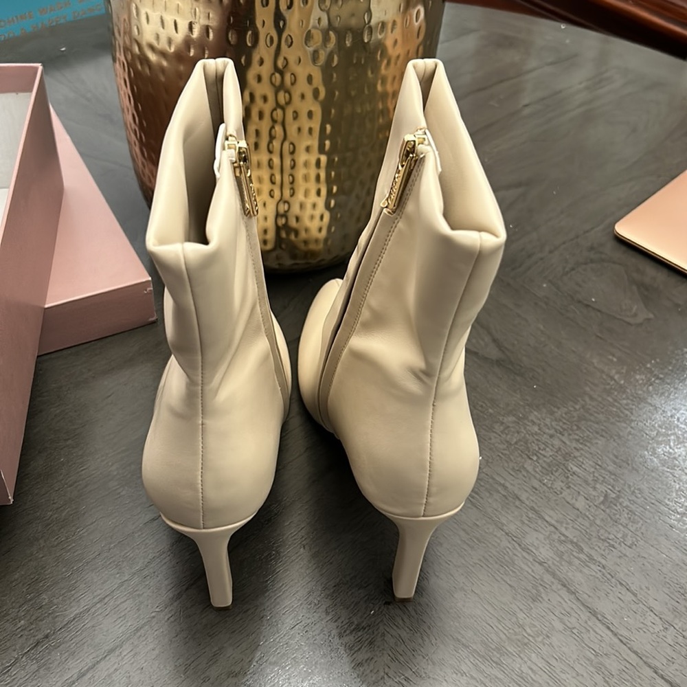 Franco Sarto  A-Calliebty Booties - Picture 6 of 14